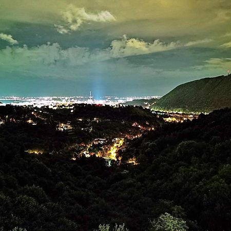 Coroni Seasons Apart With Panoramic View Braşov Exterior foto